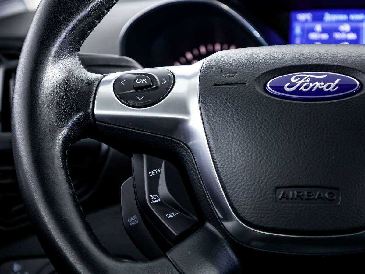 Ford Kuga, 2013 - Фото №17