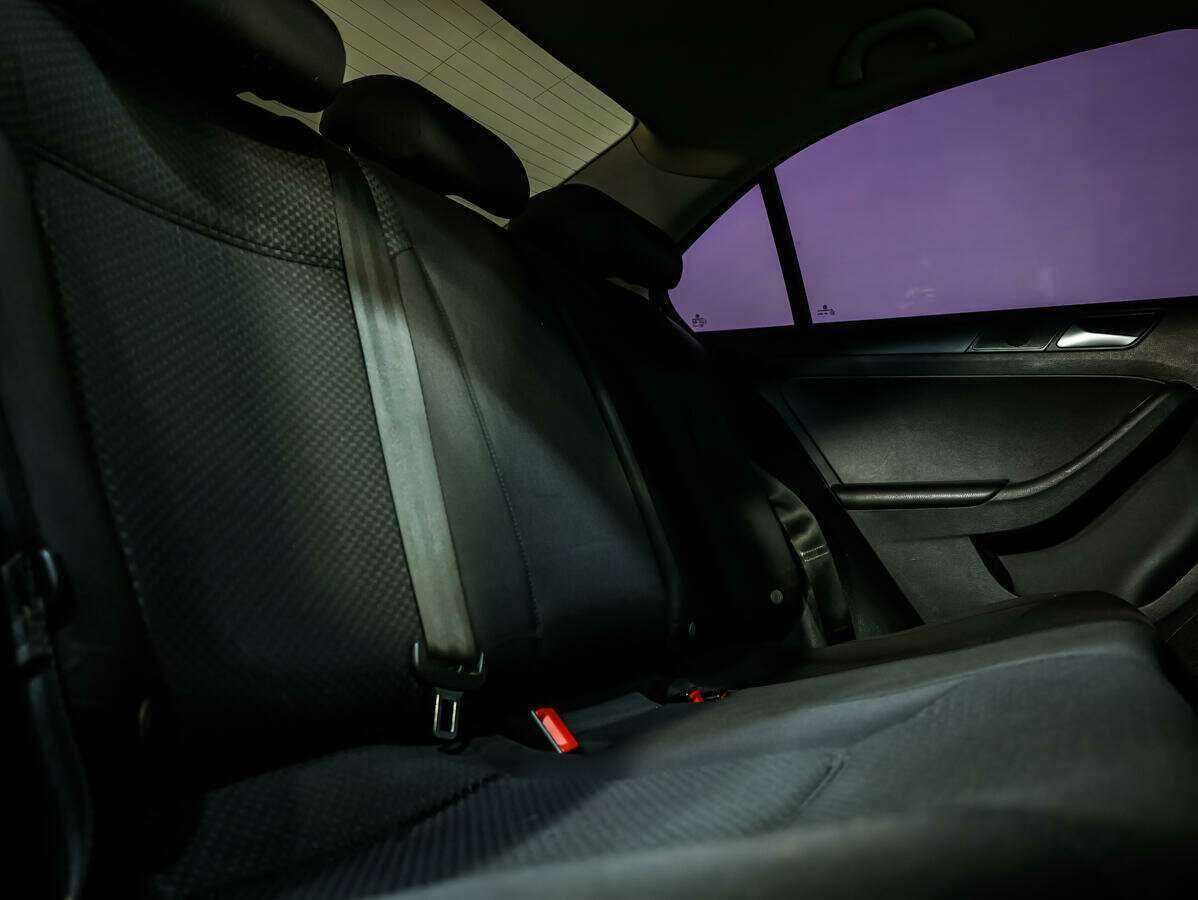 Volkswagen Jetta, 2014 - Фото №10