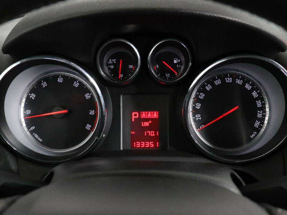 Opel Mokka, 2014 - Фото №9