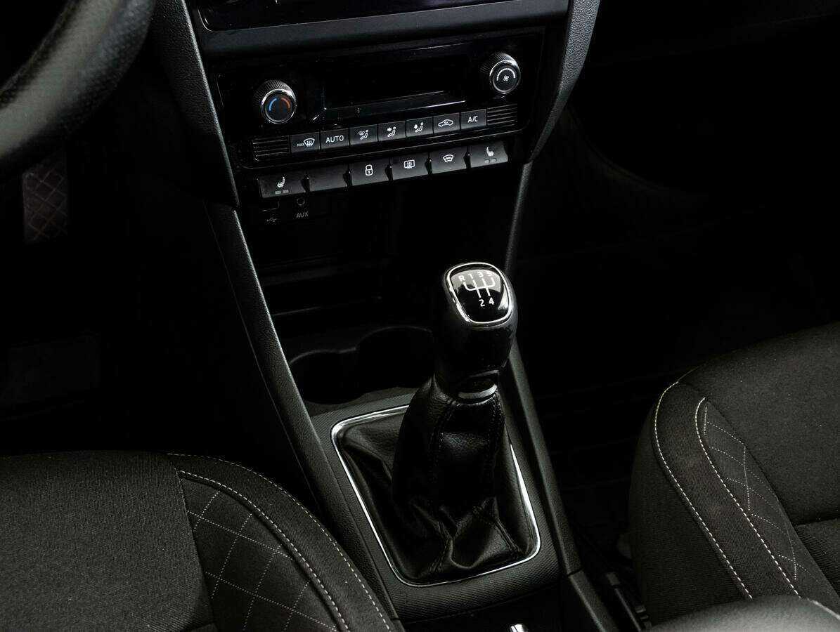 Skoda Rapid, 2017 - Фото №10
