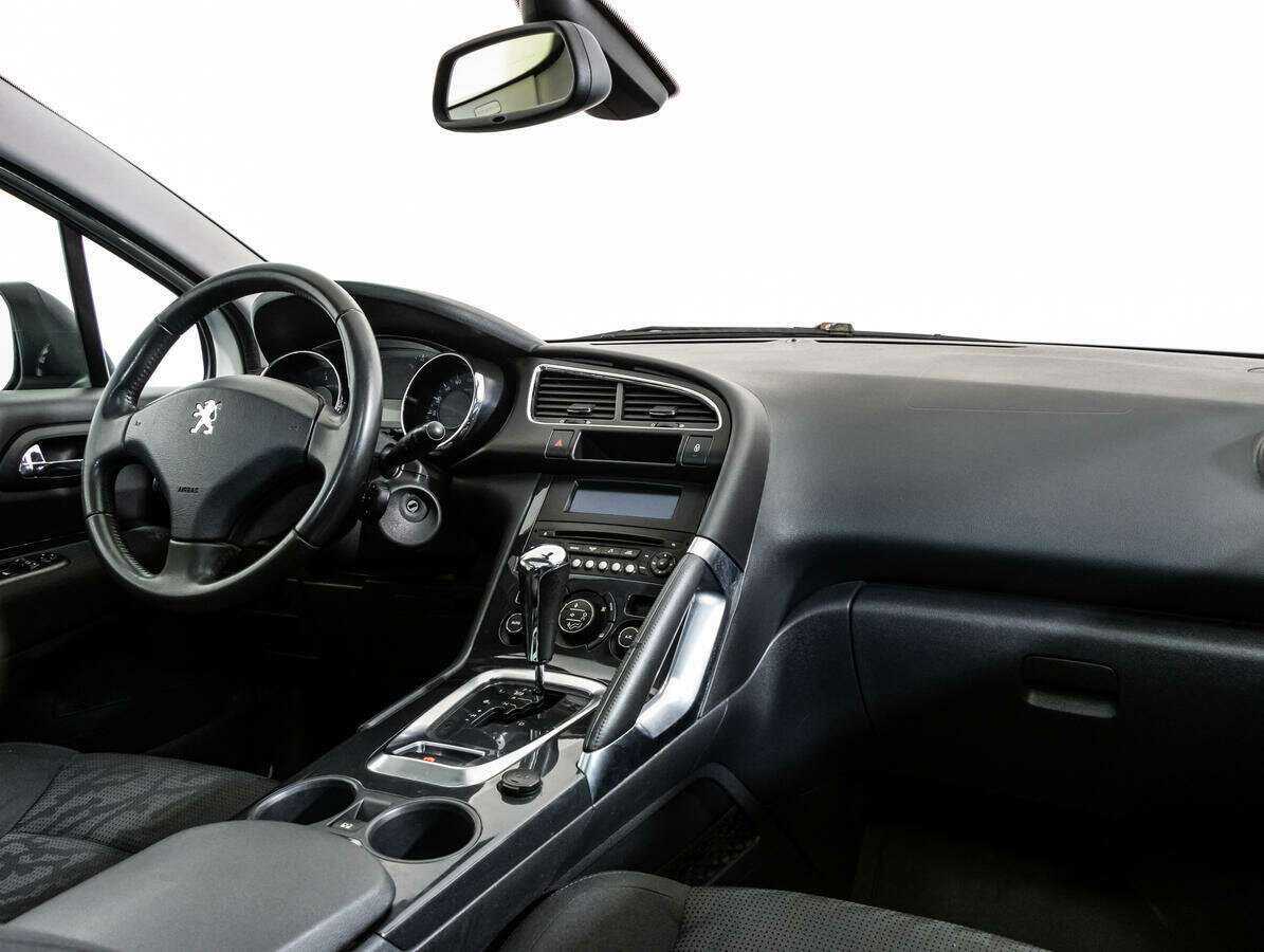 Peugeot 3008, 2012 - Фото №8