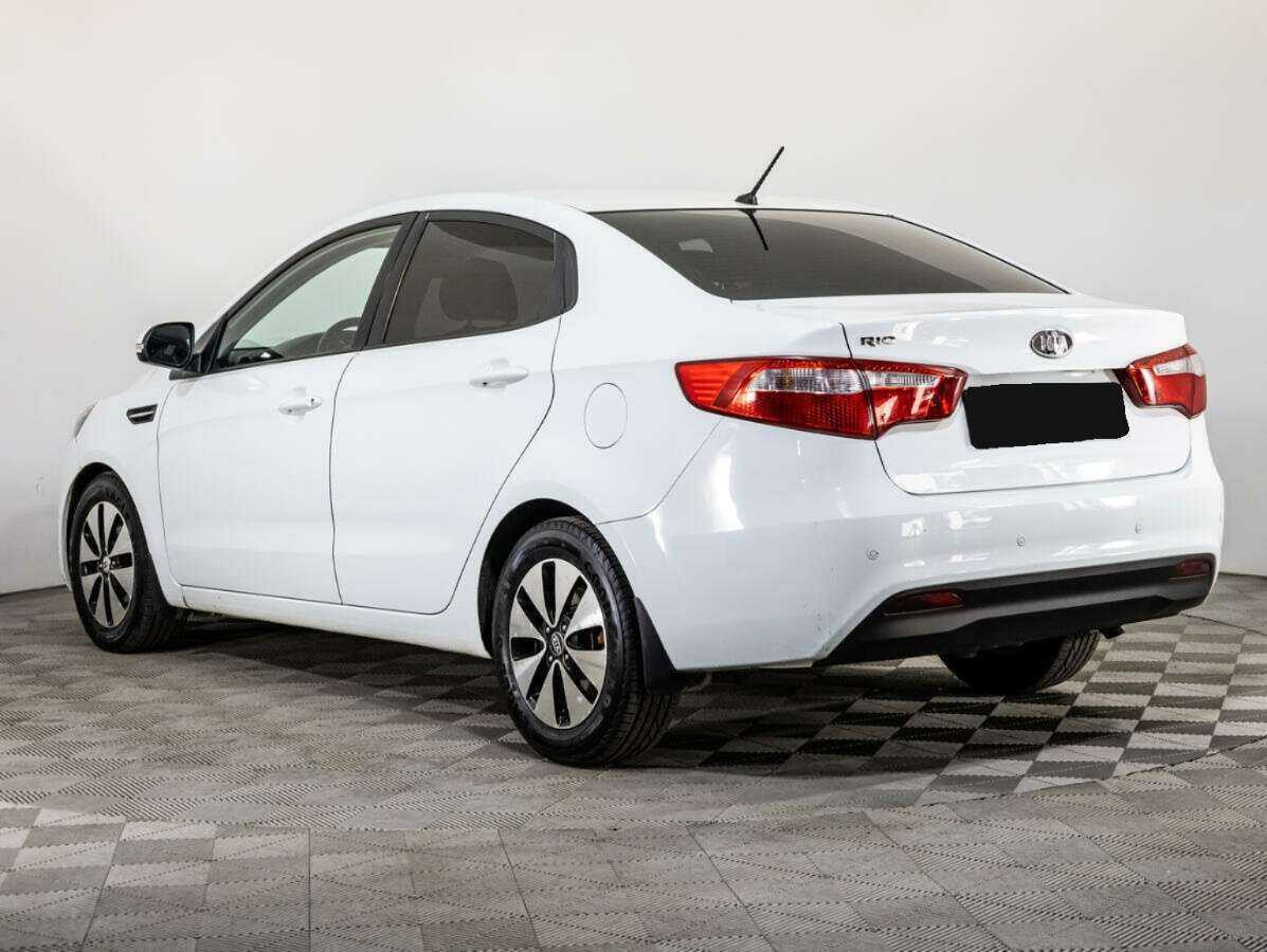 Kia Rio 5-speed, 2012 - Фото №6