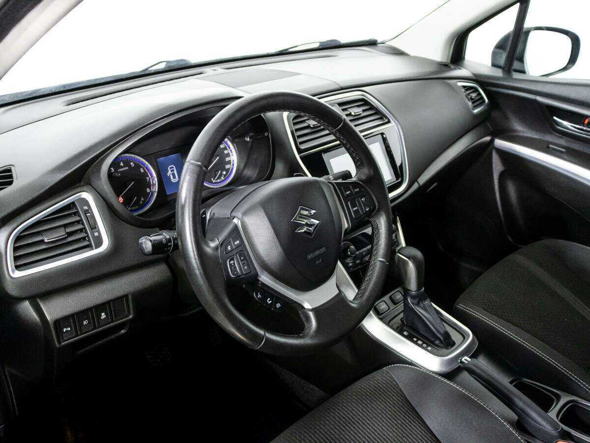 Suzuki SX4, 2018 - Фото №10