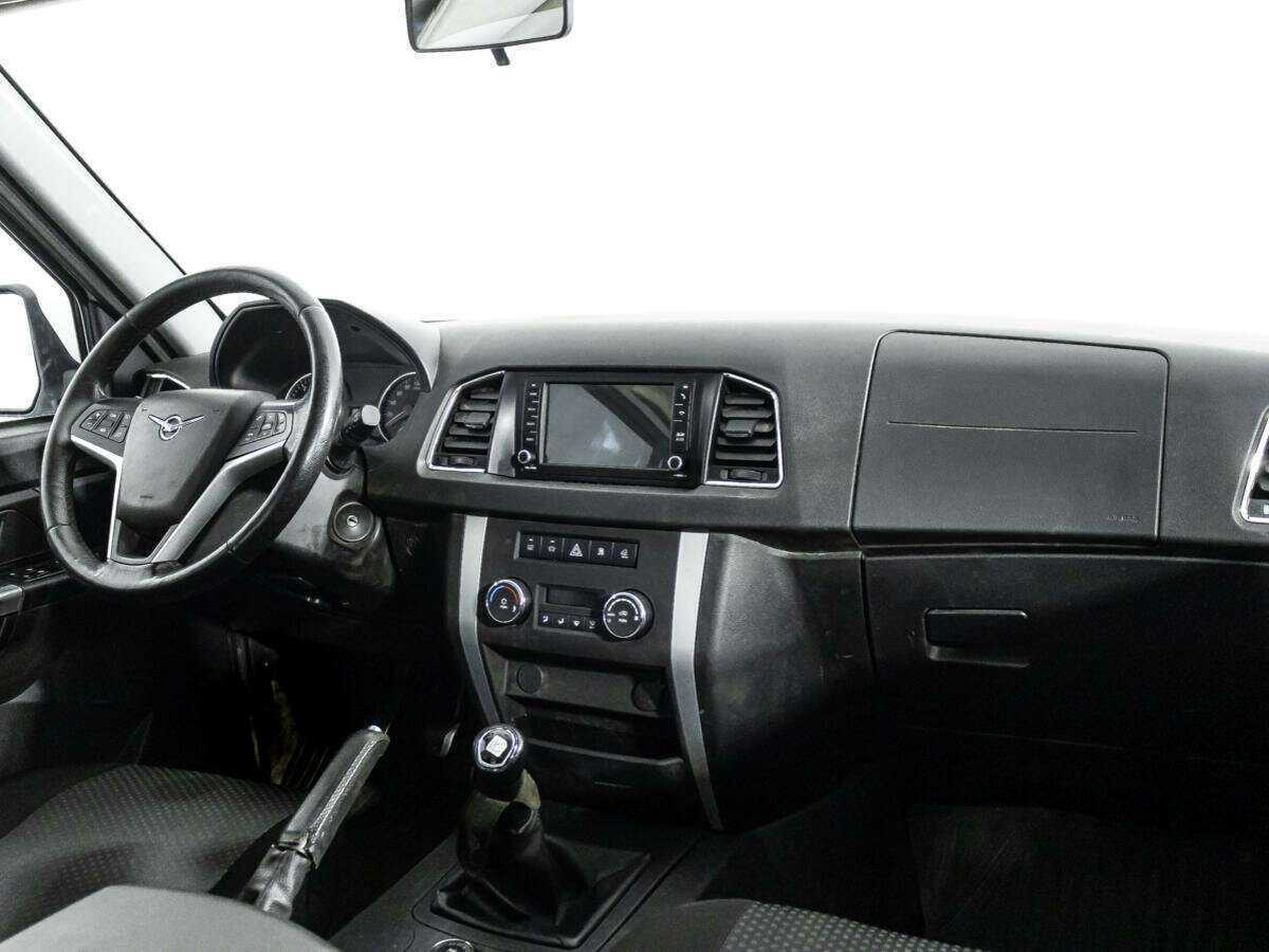 УАЗ Patriot, 2018 - Фото №8