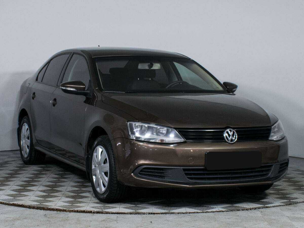 Volkswagen Jetta, 2012 - Фото №2