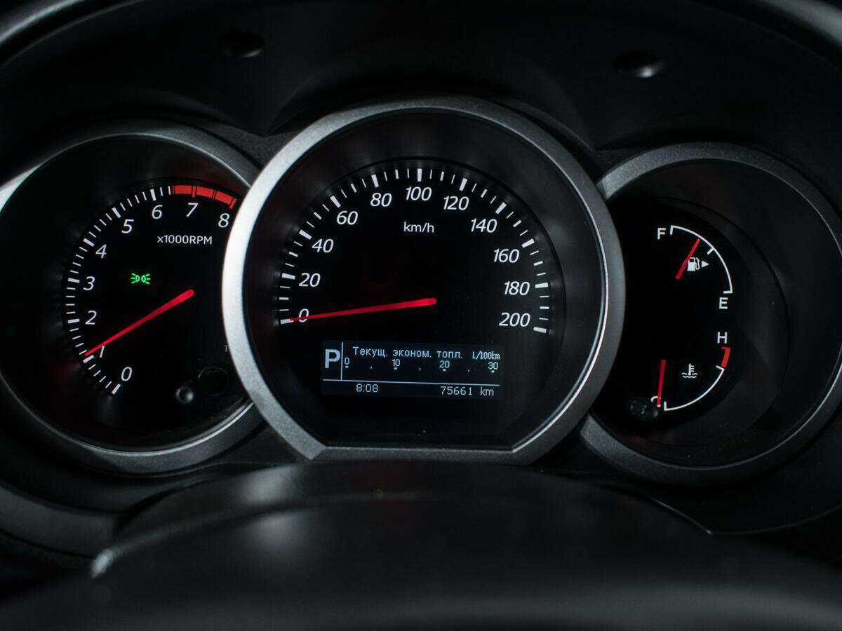 Suzuki Grand Vitara, 2012 - Фото №9