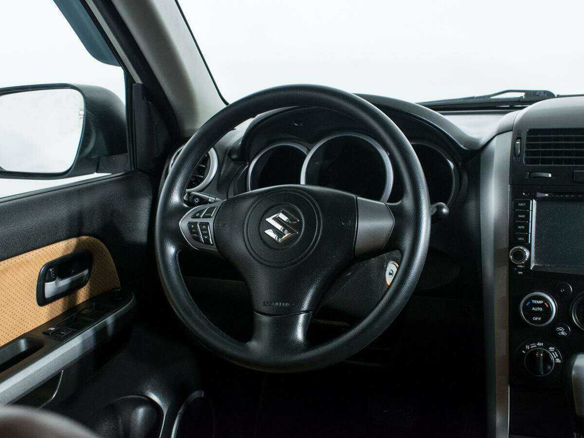 Suzuki Grand Vitara, 2012 - Фото №12