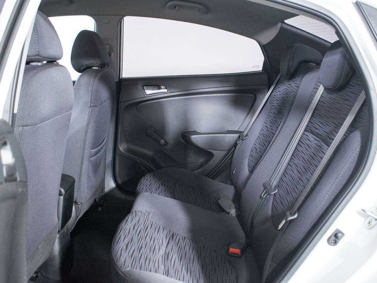 Hyundai Solaris, 2015 - Фото №9