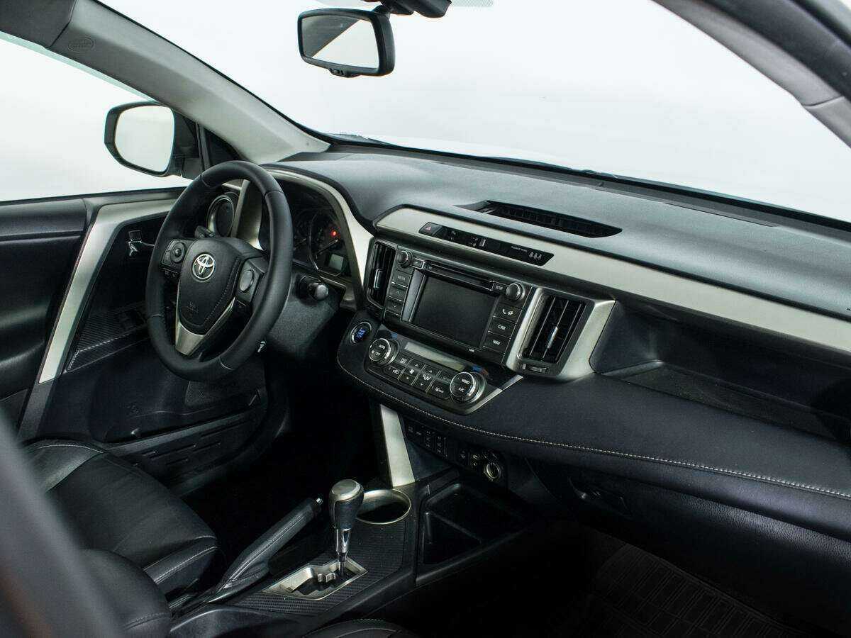 Toyota RAV4, 2013 - Фото №8