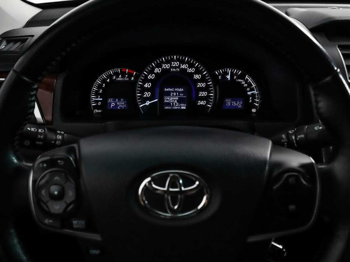 Toyota Camry, 2014 - Фото №16