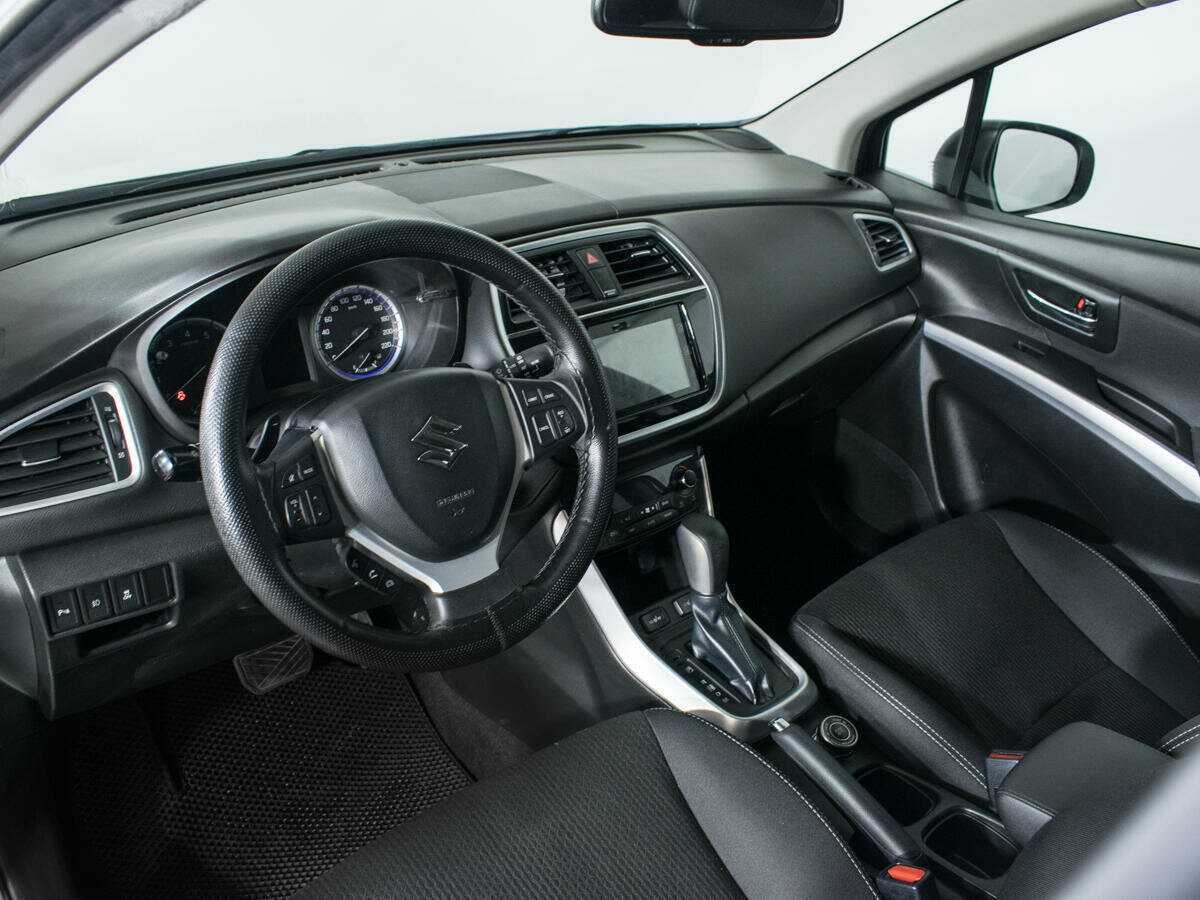 Suzuki SX4, 2018 - Фото №12