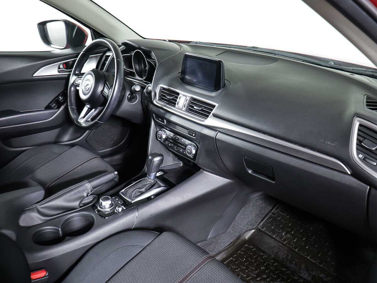 Mazda 3, 2018 - Фото №10