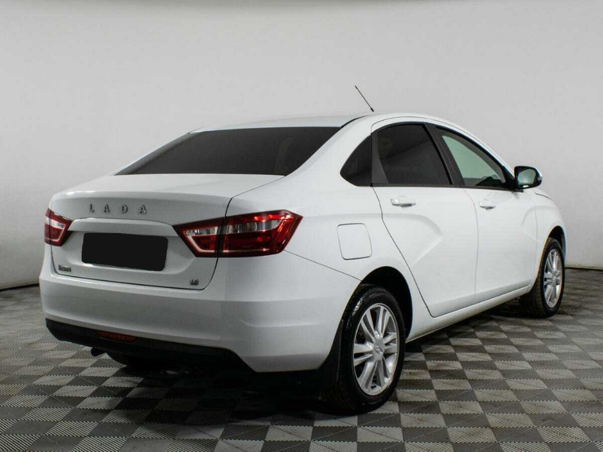 Lada (ВАЗ) Vesta, 2018 - Фото №3