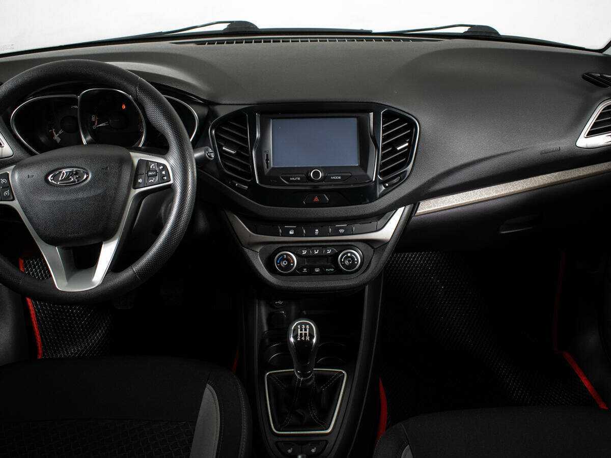 Lada (ВАЗ) Vesta, 2018 - Фото №9