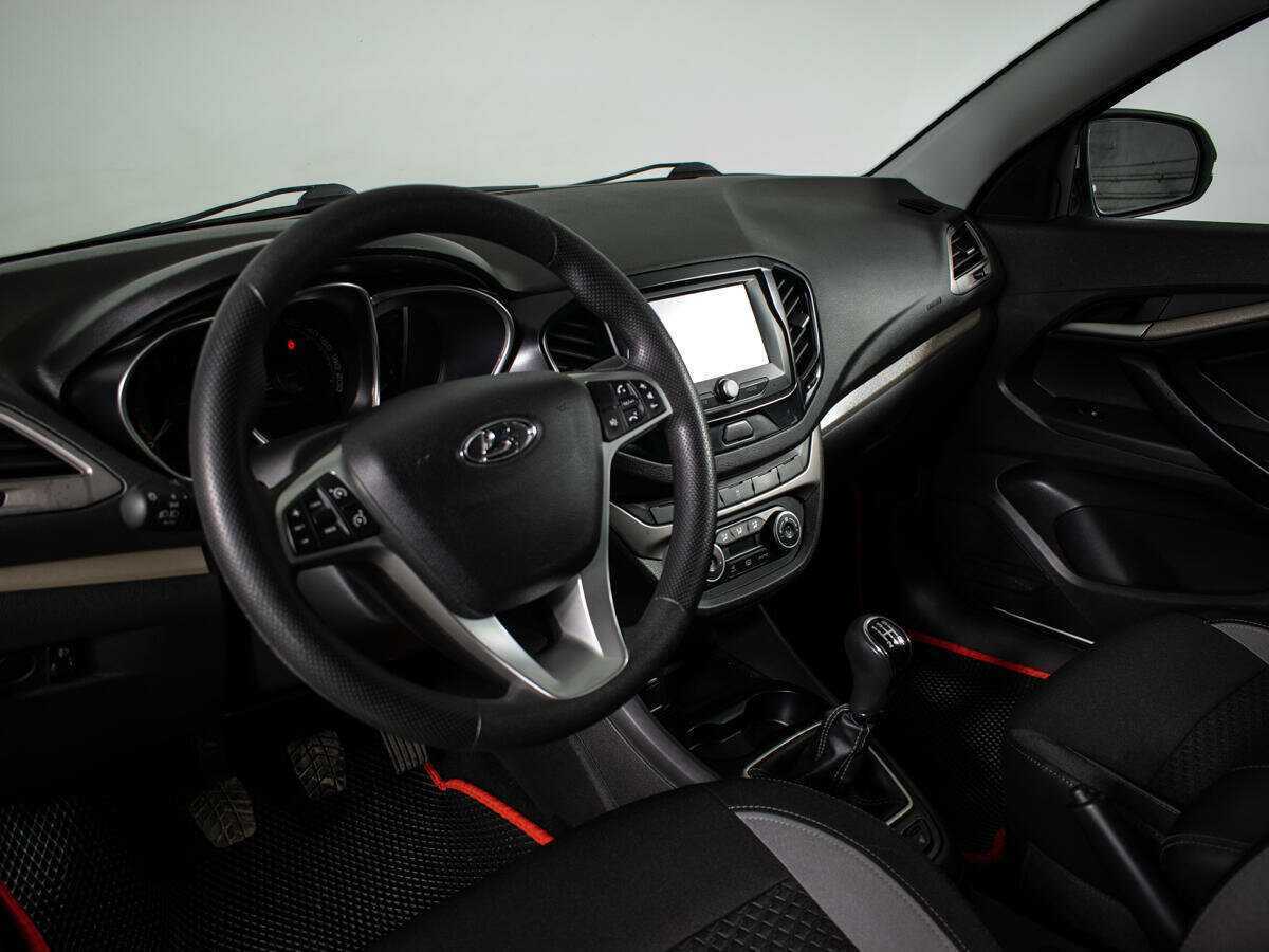 Lada (ВАЗ) Vesta, 2018 - Фото №10