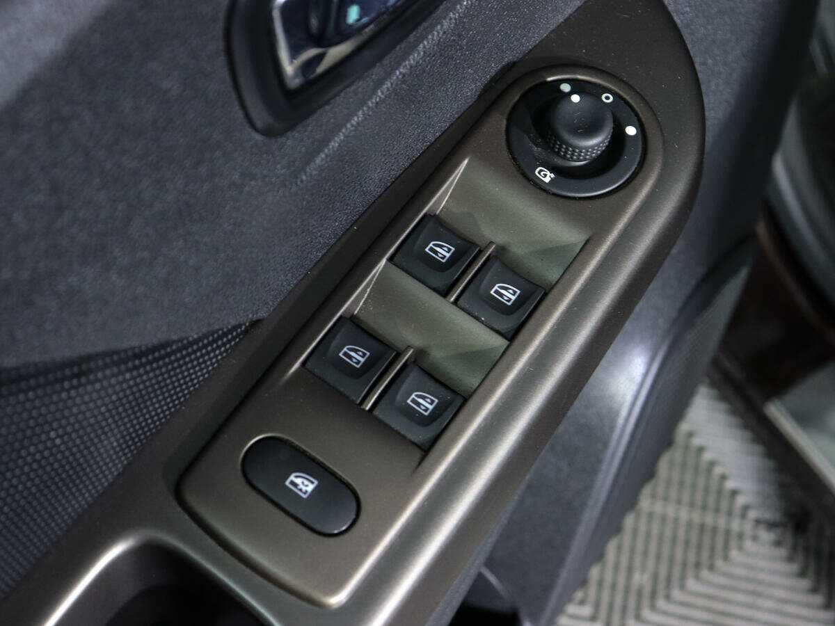 Renault Kaptur, 2017 - Фото №12