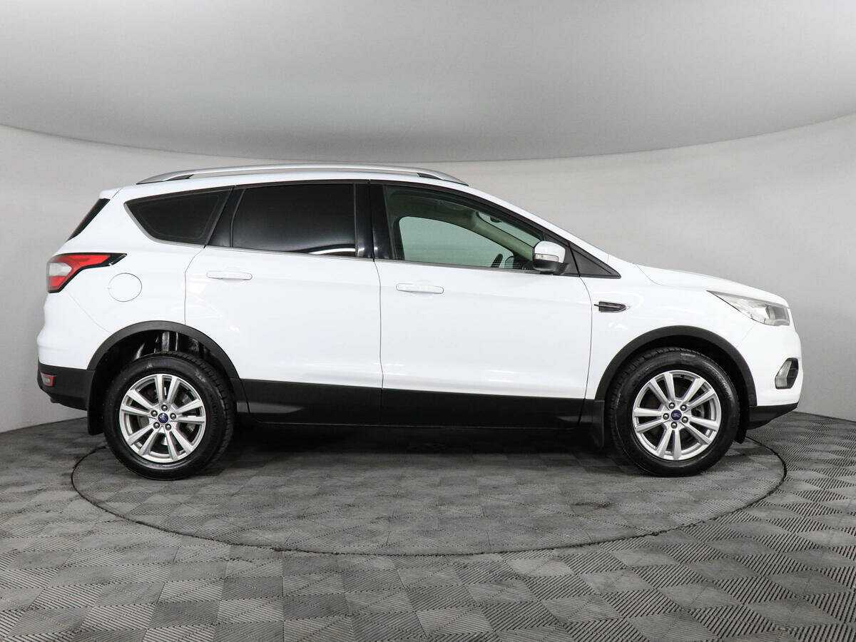 Ford Kuga, 2018 - Фото №3