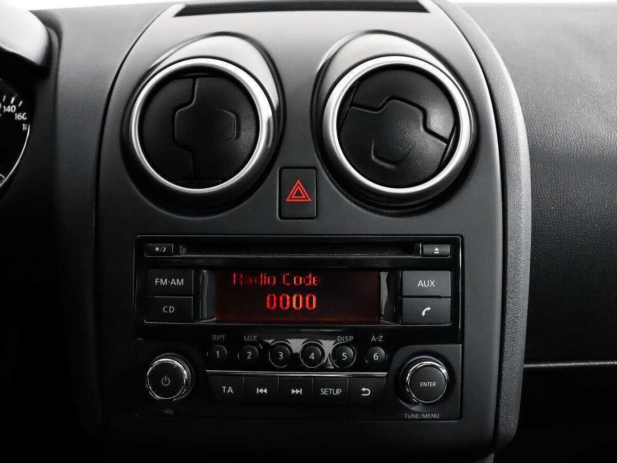 Nissan Qashqai, 2012 - Фото №12