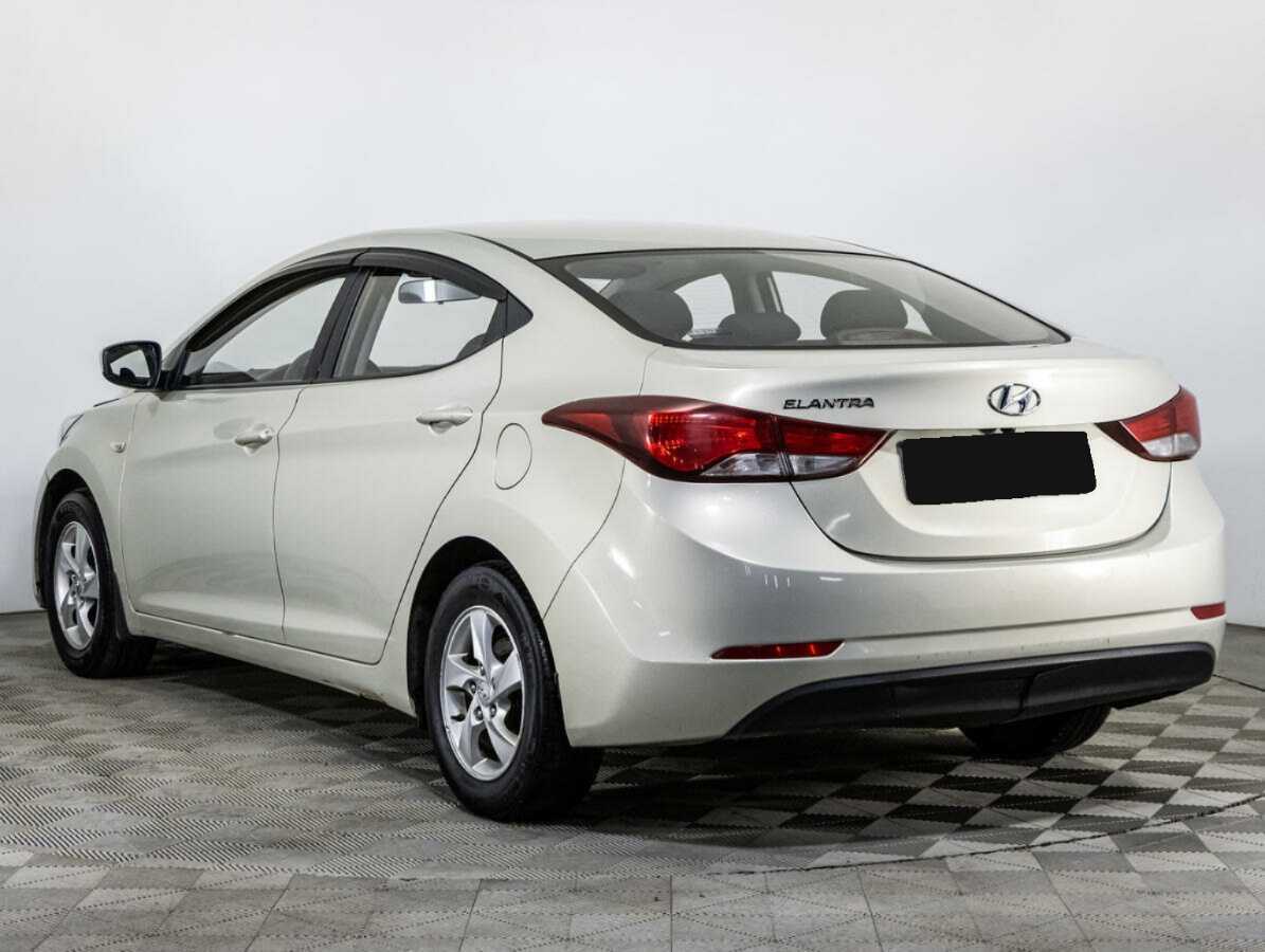 Hyundai Elantra, 2015 - Фото №6