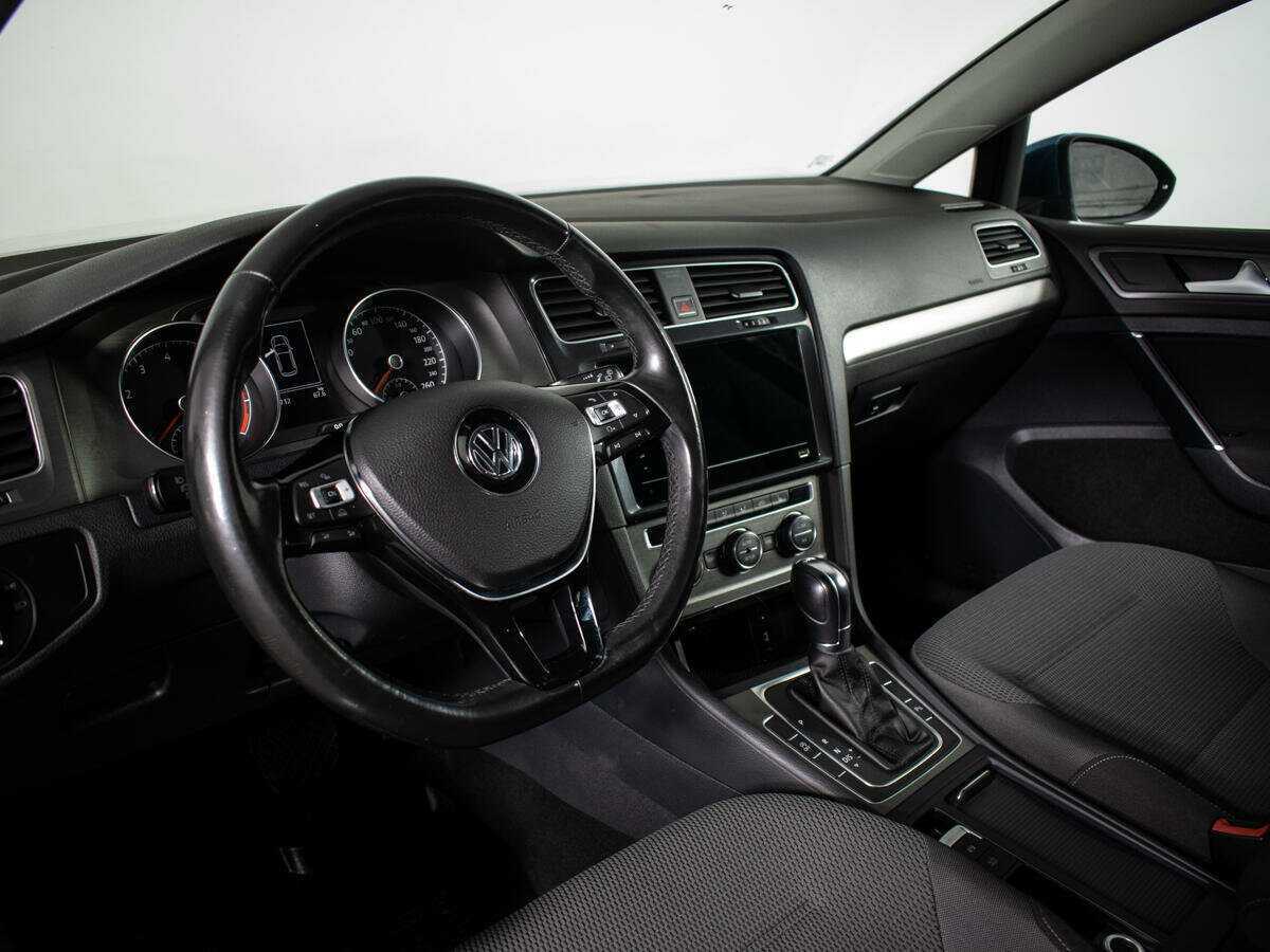 Volkswagen Golf, 2012 - Фото №12
