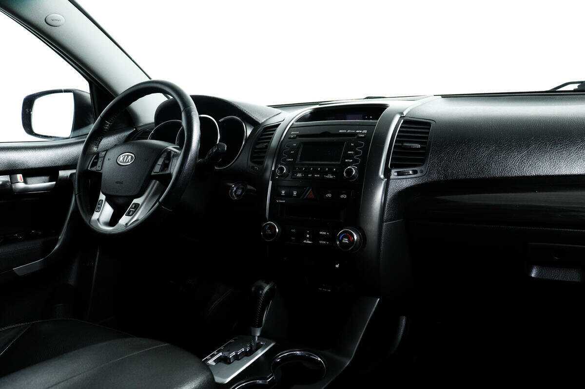 Kia Sorento, 2012 - Фото №8