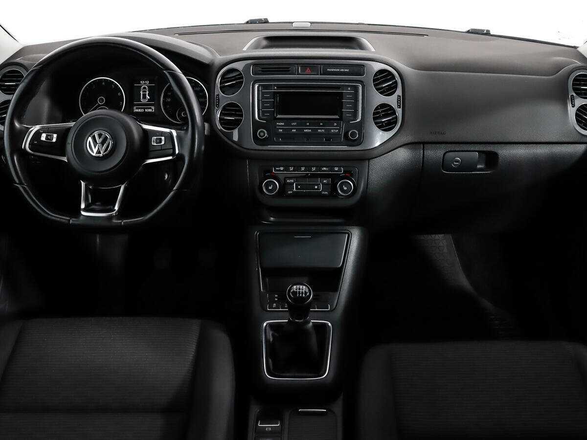 Volkswagen Tiguan, 2012 - Фото №11