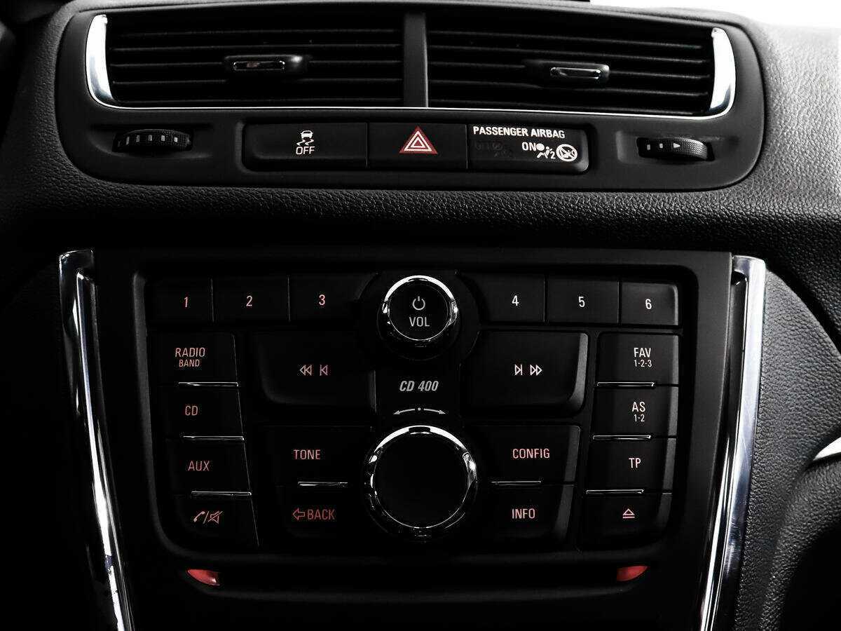 Opel Mokka, 2013 - Фото №12