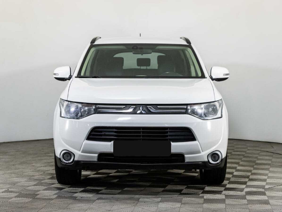 Mitsubishi Outlander, 2014 - Фото №1