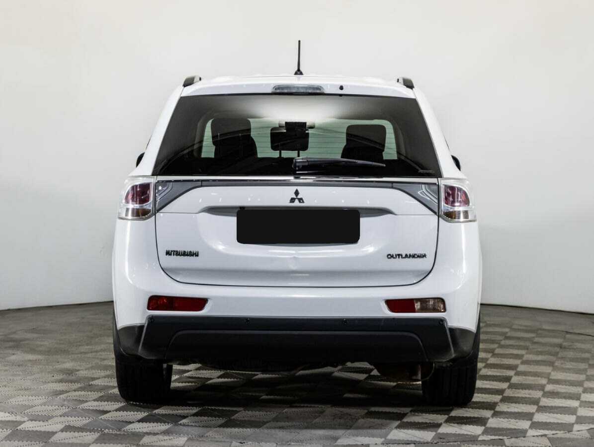 Mitsubishi Outlander, 2014 - Фото №5
