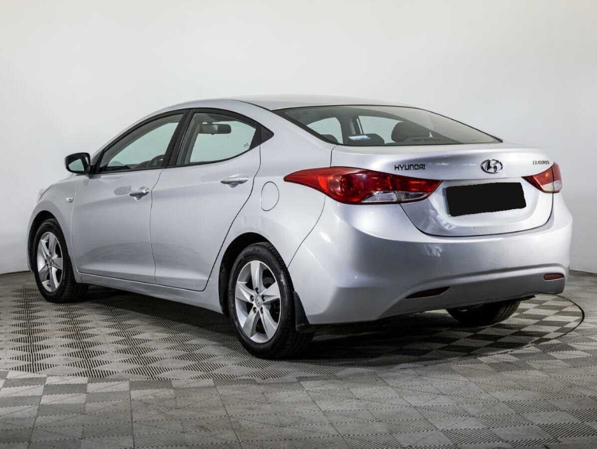 Hyundai Elantra, 2013 - Фото №6