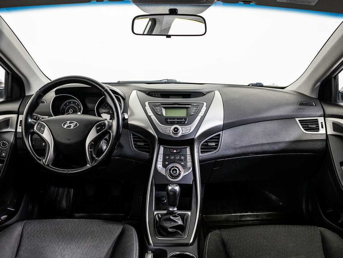 Hyundai Elantra, 2013 - Фото №12