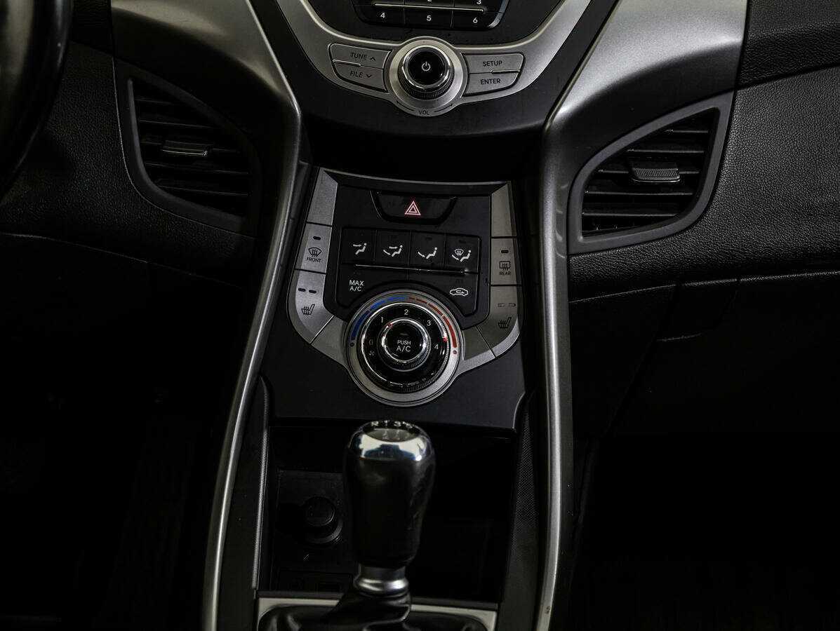 Hyundai Elantra, 2013 - Фото №13