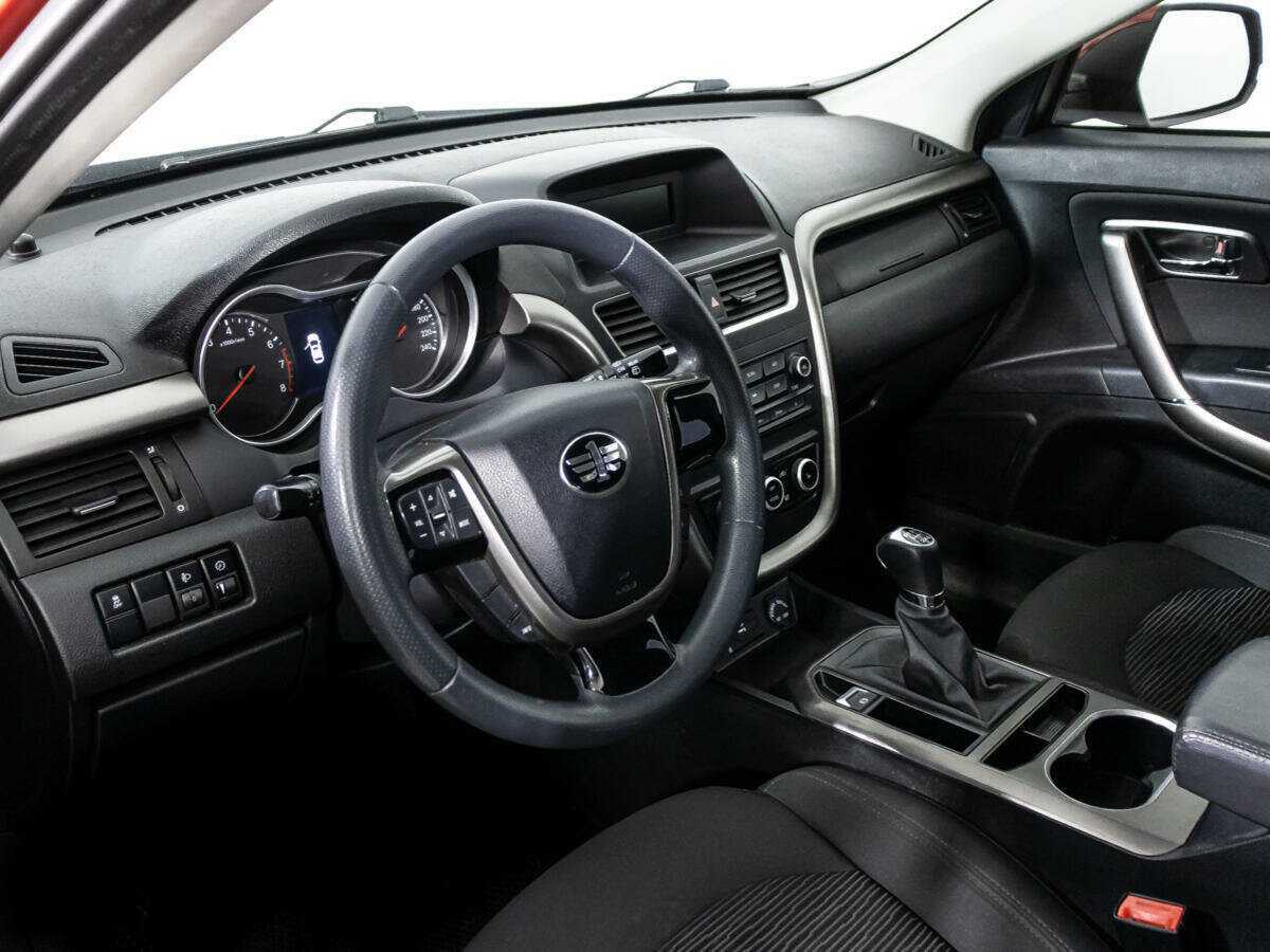 FAW Besturn X80, 2019 - Фото №10