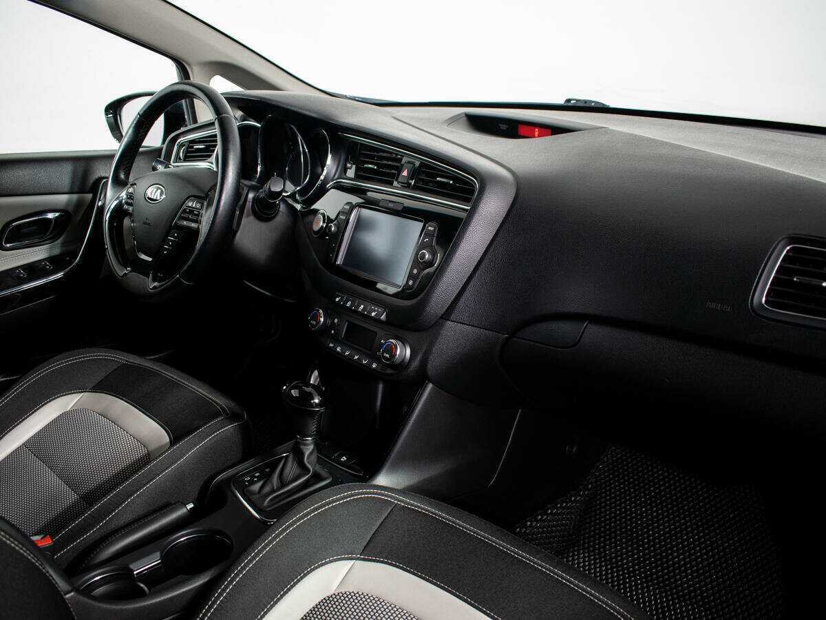 Kia Ceed, 2018 - Фото №8