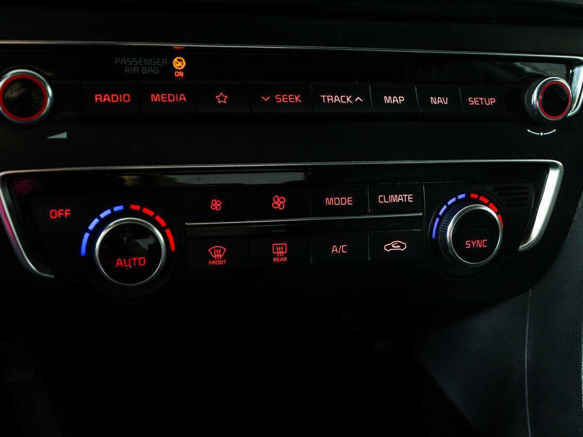 Kia Optima, 2019 - Фото №15