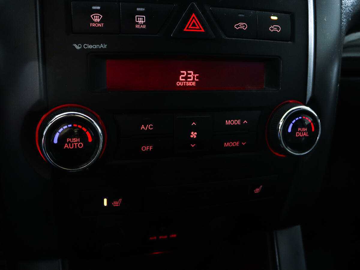 Kia Sorento, 2012 - Фото №12