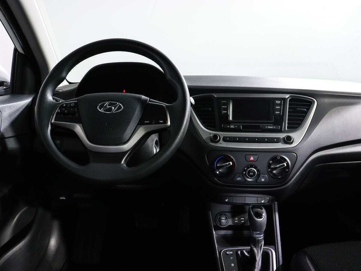 Hyundai Solaris, 2017 - Фото №9