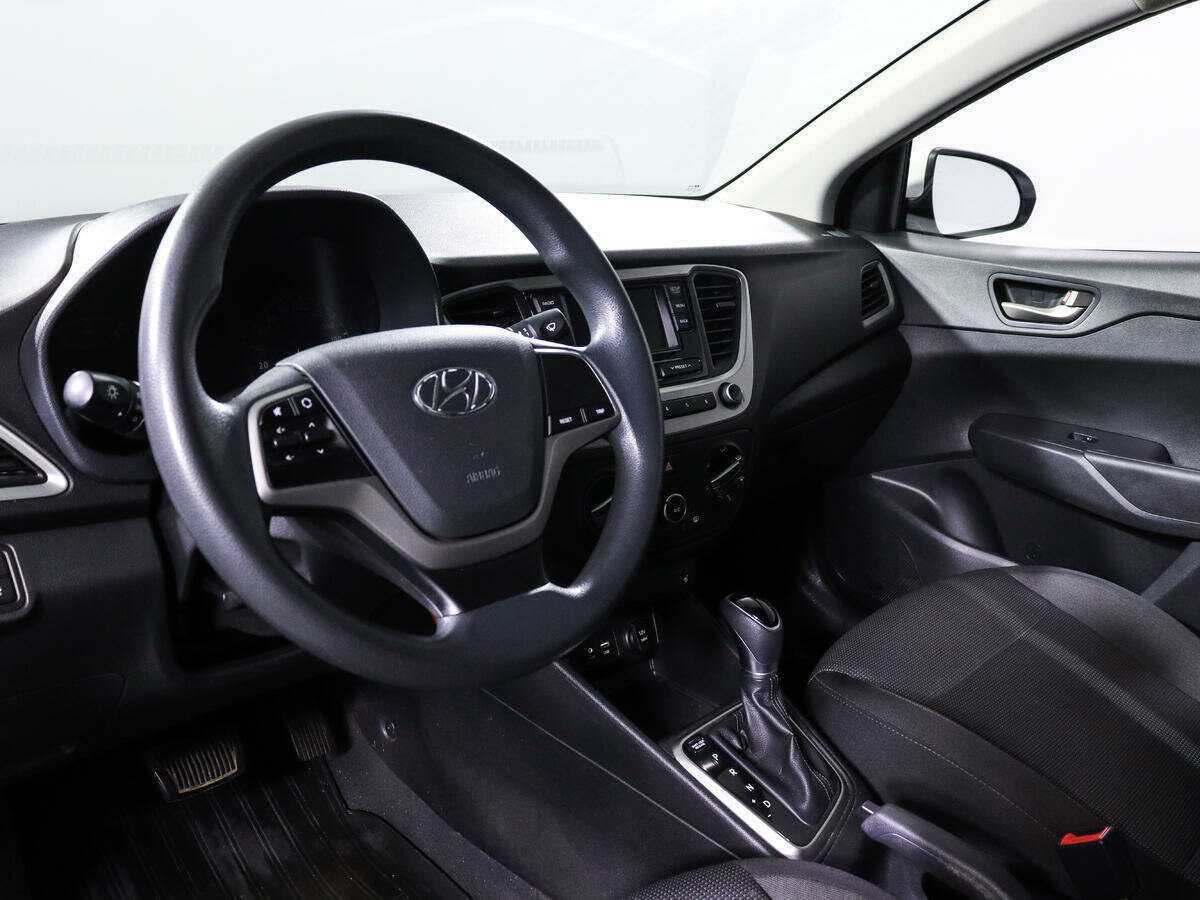 Hyundai Solaris, 2017 - Фото №11