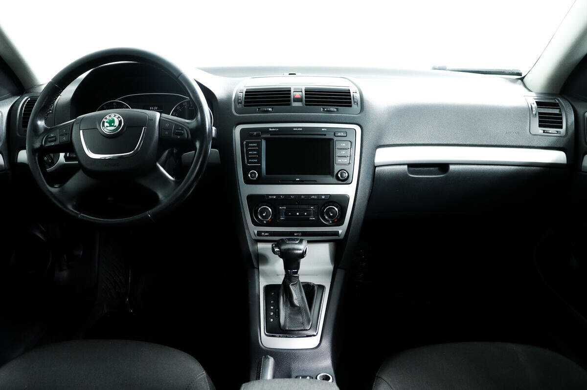 Skoda Octavia, 2012 - Фото №9