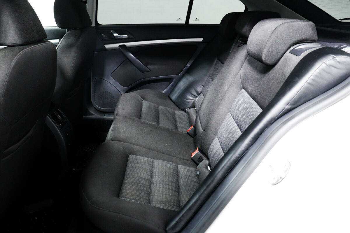 Skoda Octavia, 2012 - Фото №10