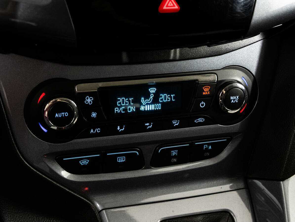 Ford Focus, 2012 - Фото №13