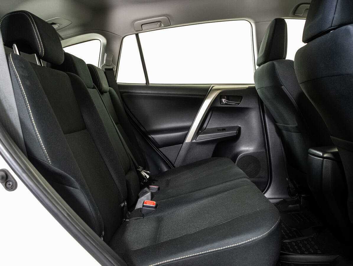 Toyota RAV4, 2013 - Фото №7