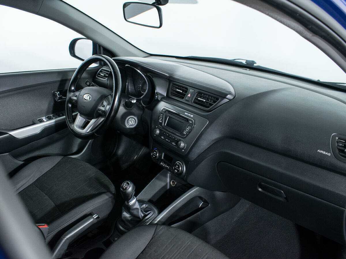 Kia Rio 5-speed, 2013 - Фото №8