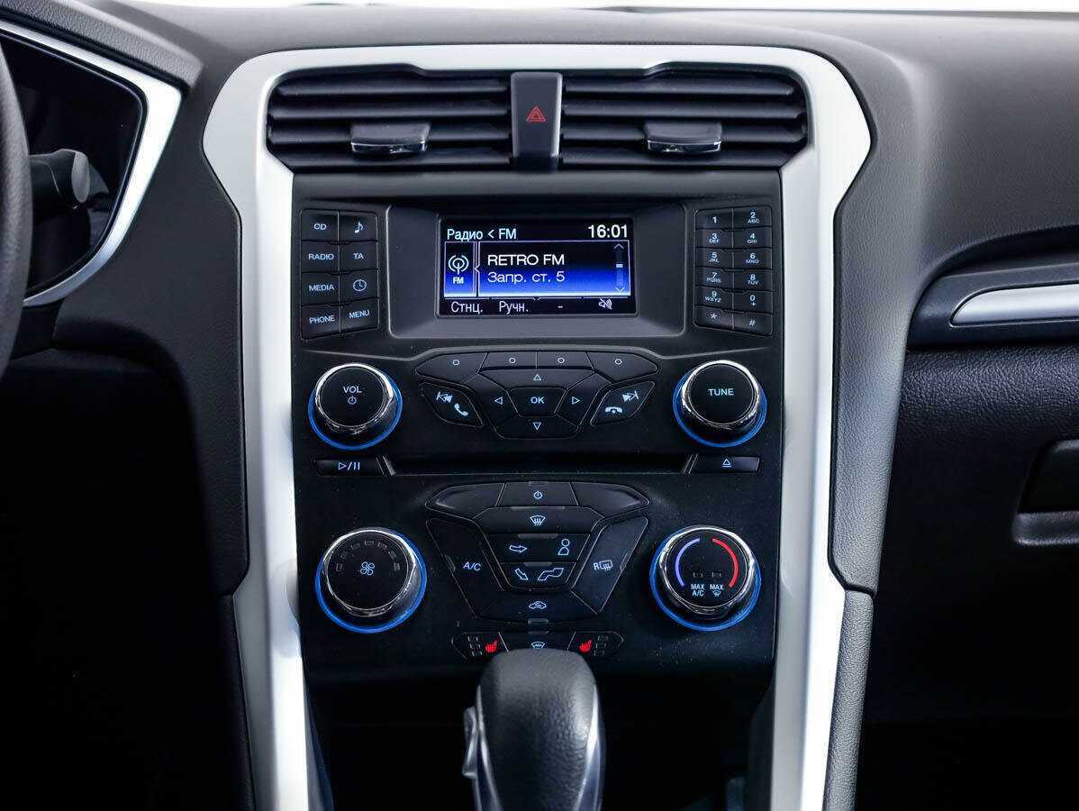 Ford Mondeo, 2017 - Фото №16