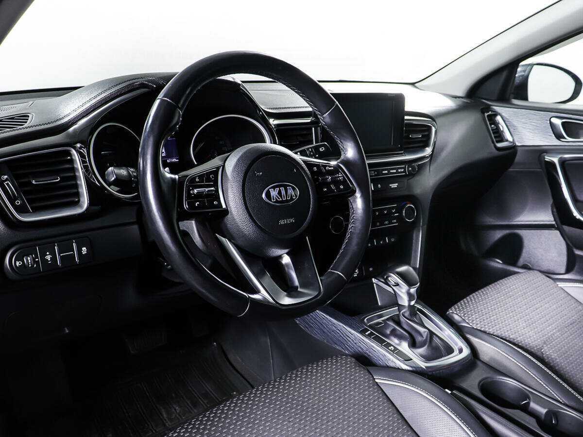 Kia Ceed, 2018 - Фото №11