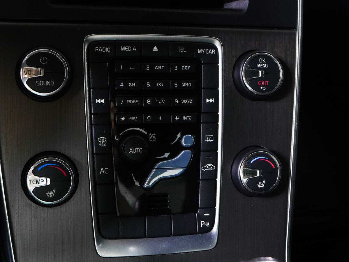 Volvo S60, 2012 - Фото №13