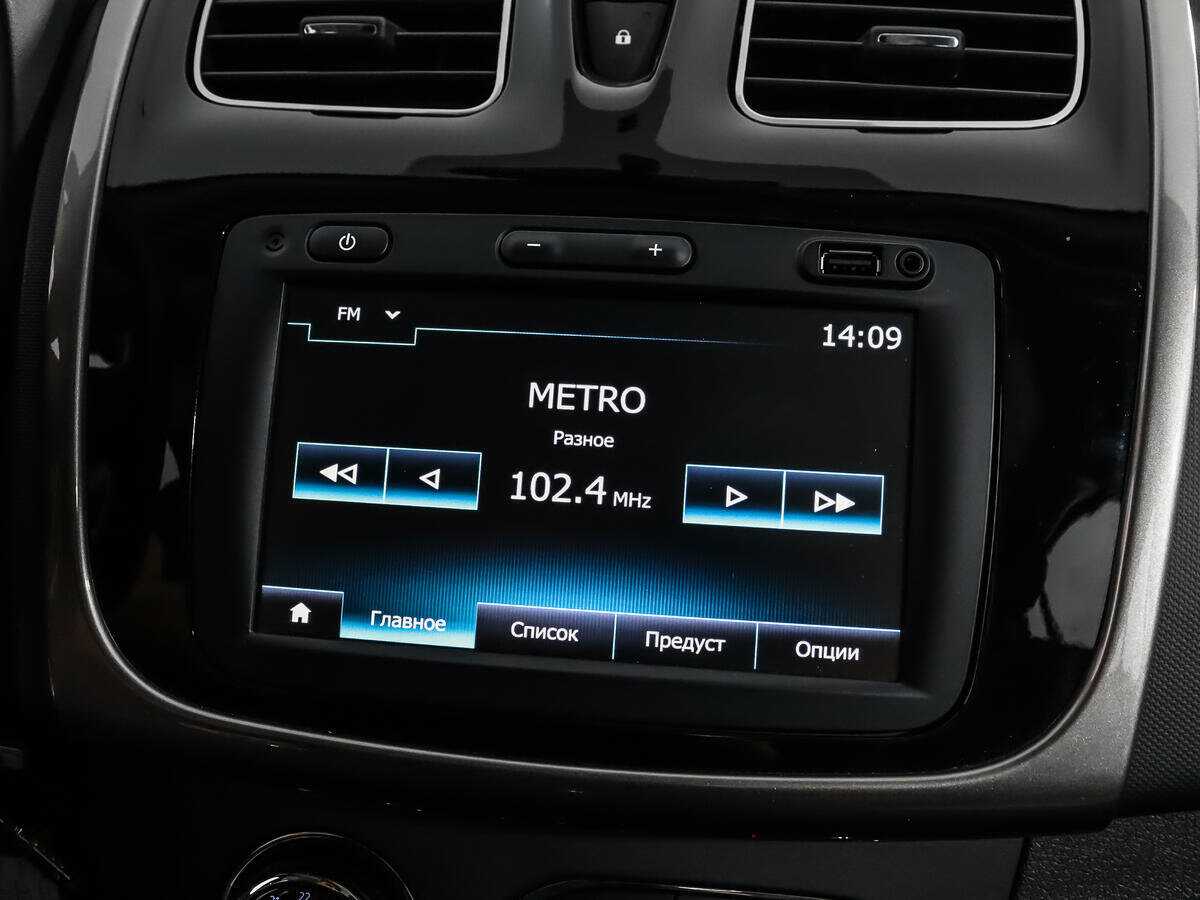 Renault Sandero Stepway, 2019 - Фото №12