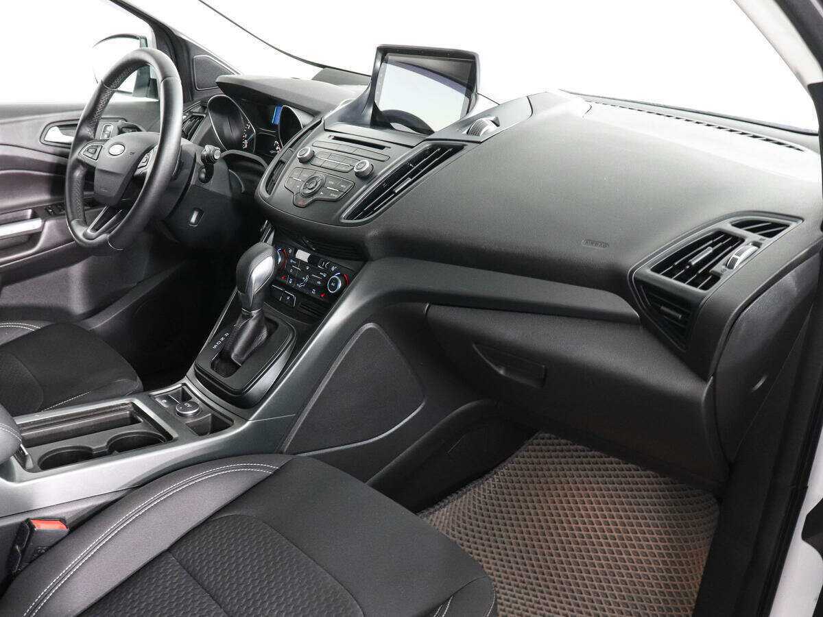 Ford Kuga, 2017 - Фото №9