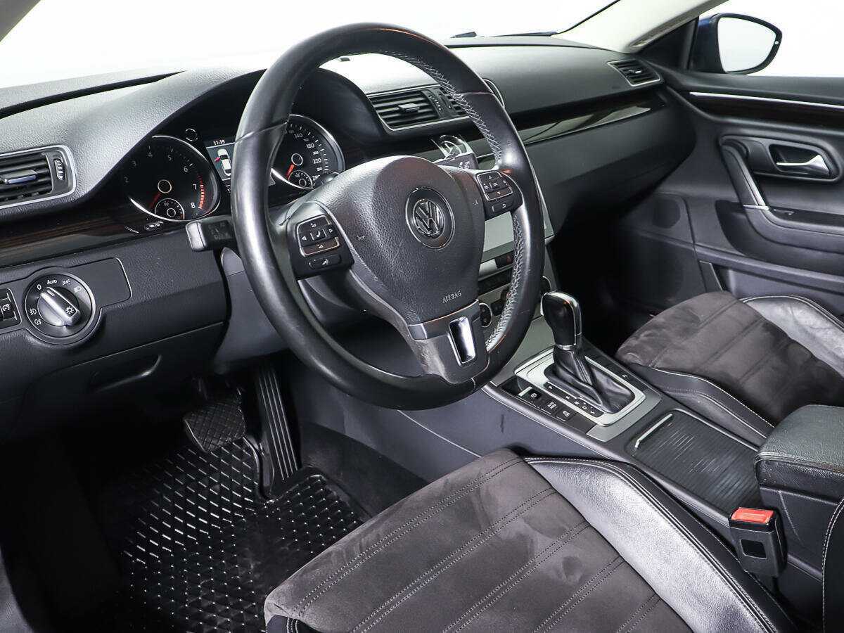 Volkswagen Passat CC, 2013 - Фото №12