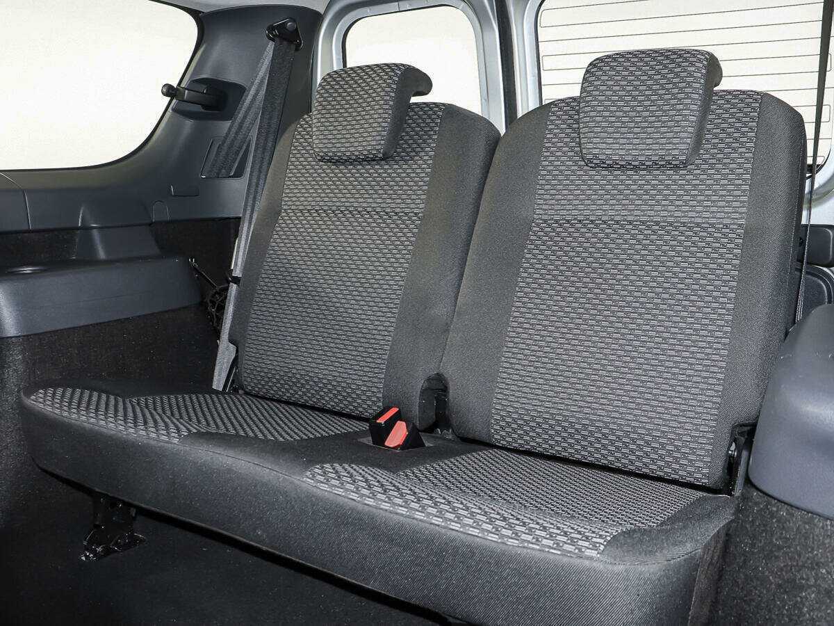 Lada (ВАЗ) Largus, 2015 - Фото №10